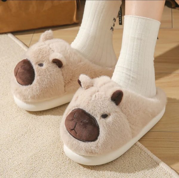 Pantuflas Capybara Peluche J845592 - Image 5