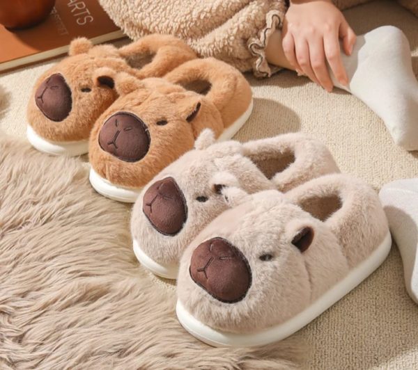 Pantuflas Capybara Peluche J845592