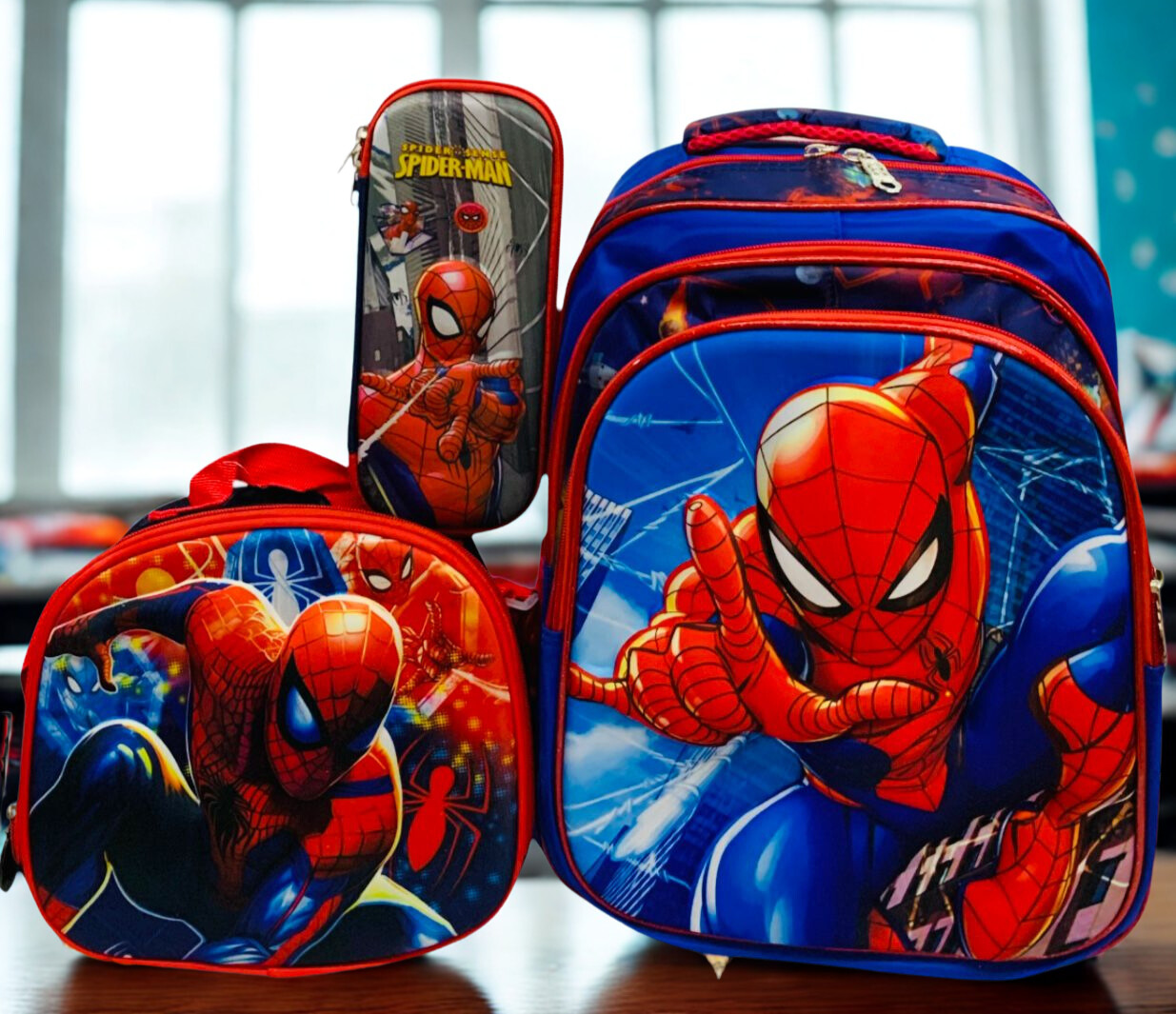 Set Escolar Trío Hombre Araña – Mochila (3 Cierres), Lonchera y Cartuchera